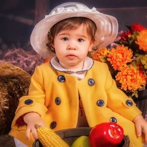 Meet your Posher, Milana